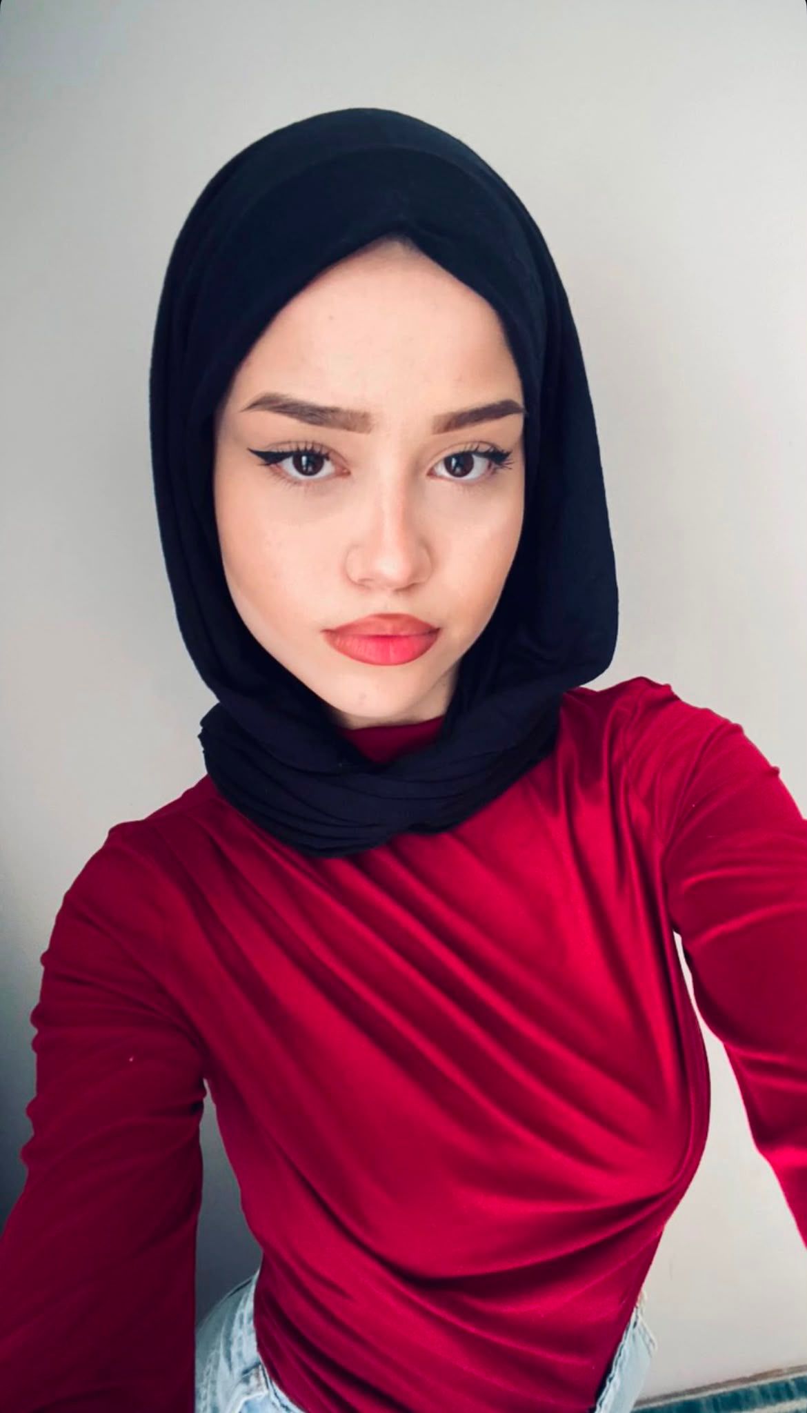Pınarköy Güzel Bir Gelecek Bayan Escort Feyza