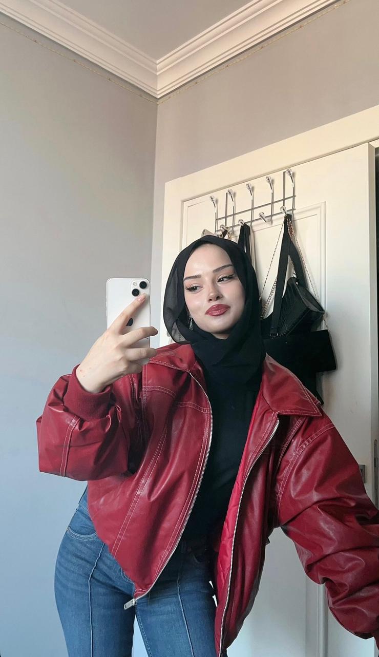 Kuymaklı Beni Hissettiren Kadın Escort Nisa